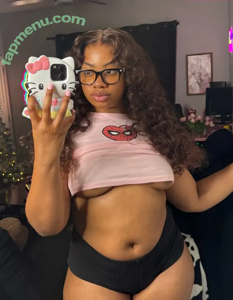 Yazmynswrld nude photo #0070 (Yazmynswrld)