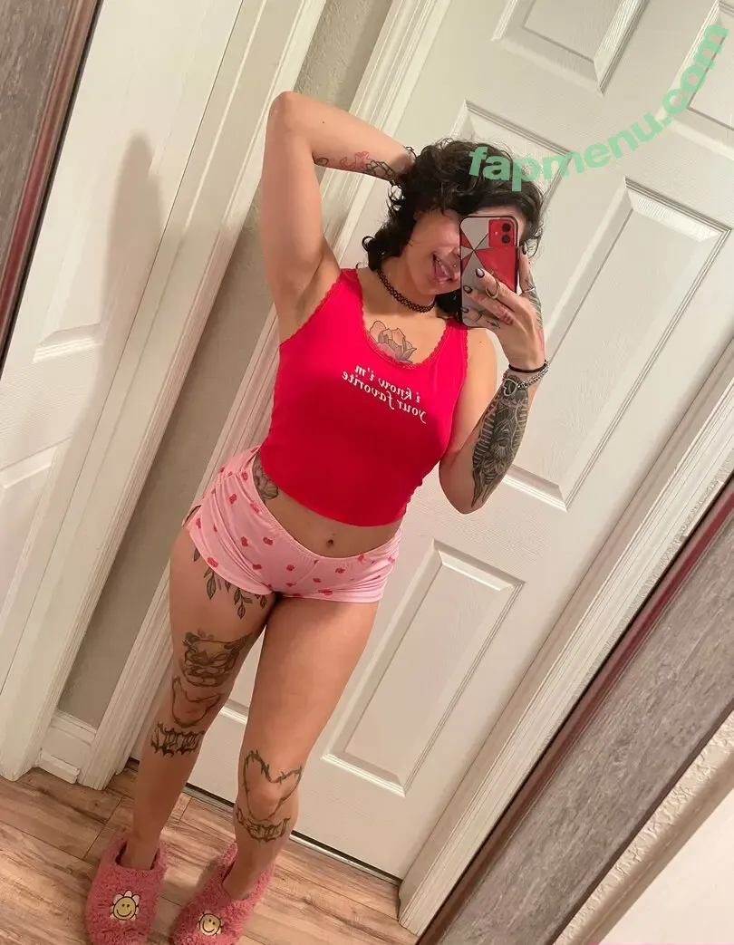 yazzelberry nude photo #0041 (yazzelberry)