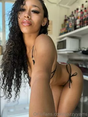 yazzyyams / Queen Yasmeena / yazzylonglegs nude photo #0461