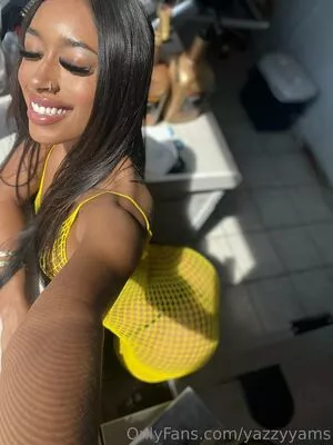 yazzyyams / Queen Yasmeena / yazzylonglegs nude photo #0465