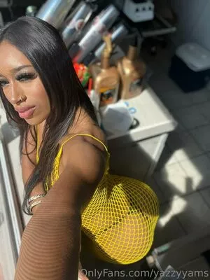 yazzyyams / Queen Yasmeena / yazzylonglegs nude photo #0480