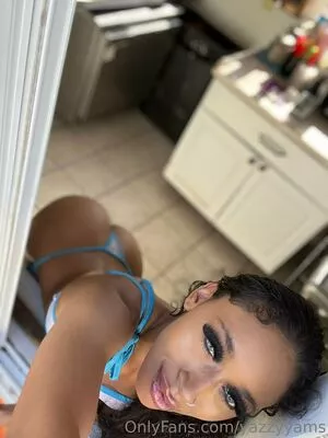 yazzyyams / Queen Yasmeena / yazzylonglegs nude photo #0524