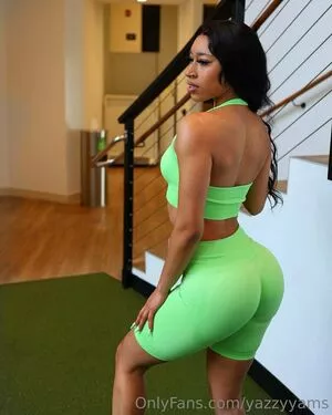 yazzyyams / Queen Yasmeena / yazzylonglegs nude photo #0555
