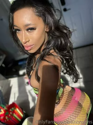 yazzyyams / Queen Yasmeena / yazzylonglegs nude photo #0661