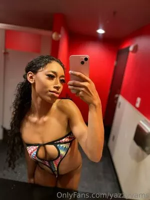 yazzyyams / Queen Yasmeena / yazzylonglegs nude photo #0673