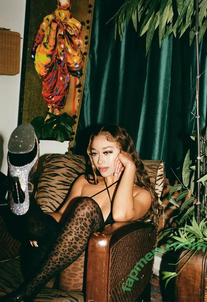 yazzyyams nude photo #0229 (Queen Yasmeena / yazzylonglegs)