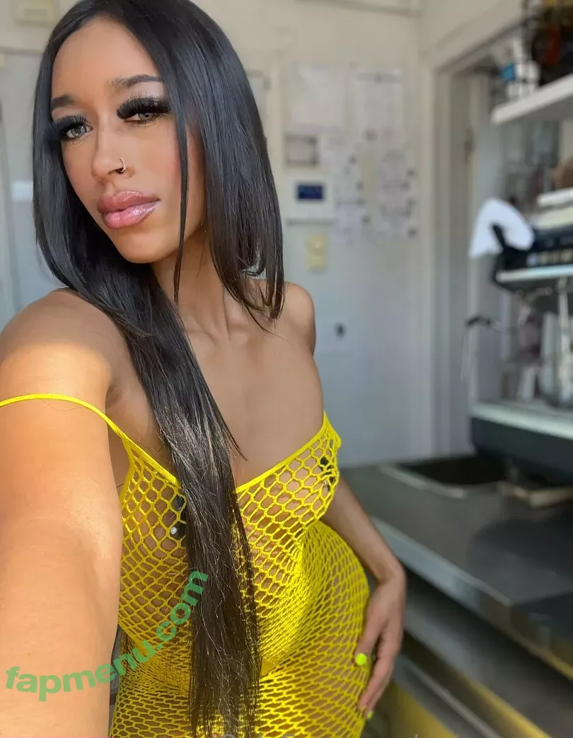 yazzyyams nude photo #0457 (Queen Yasmeena / yazzylonglegs)