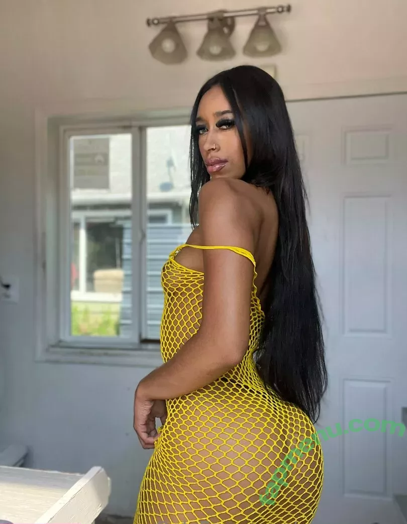 yazzyyams nude photo #0459 (Queen Yasmeena / yazzylonglegs)