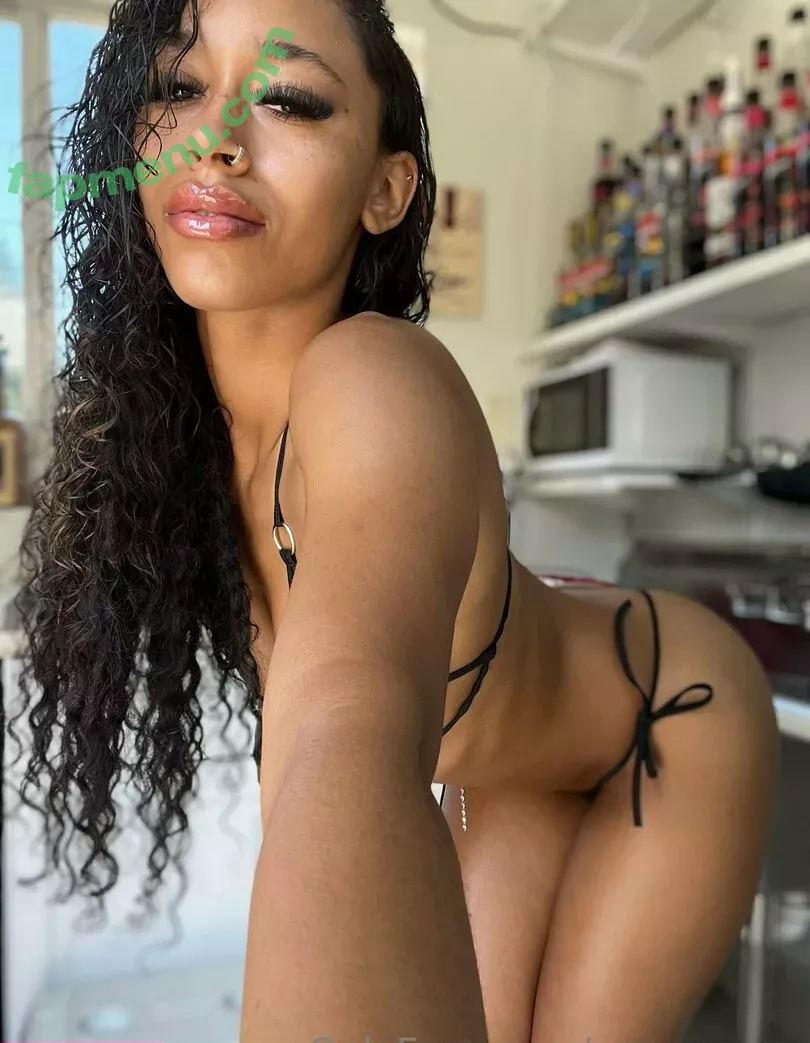 yazzyyams nude photo #0477 (Queen Yasmeena / yazzylonglegs)