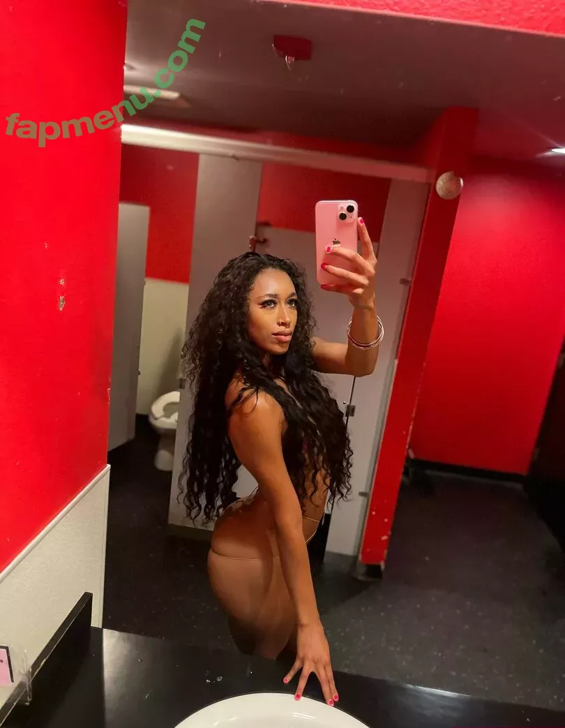 yazzyyams nude photo #0747 (Queen Yasmeena / yazzylonglegs)