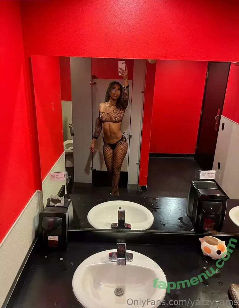yazzyyams nude photo #0974 (Queen Yasmeena / yazzylonglegs)