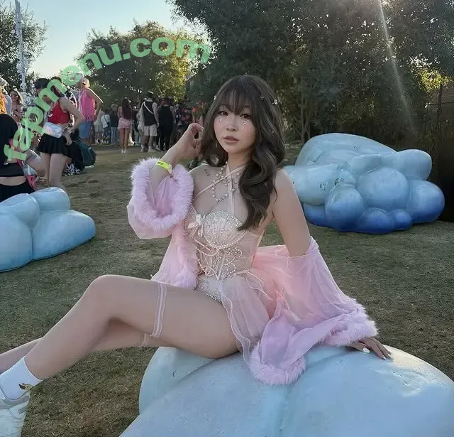 yckitsmary nude photo #0033 (yckitsmary)