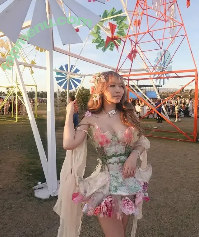 yckitsmary nude photo #0038 (yckitsmary)