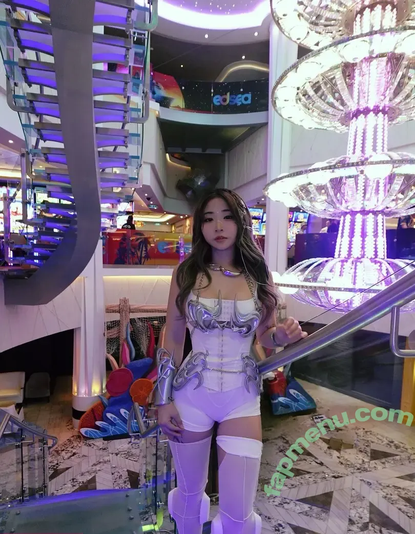 yckitsmary nude photo #0055 (yckitsmary)