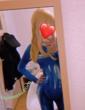 Yclawz nude photo #0047