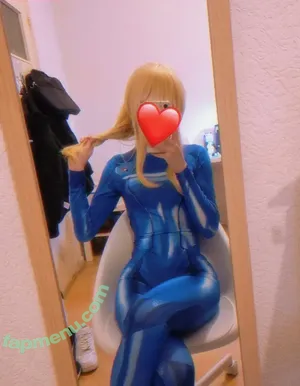 Yclawz nude photo #0048