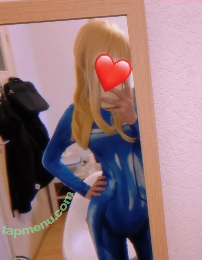 Yclawz nude photo #0047 (Yclawz)