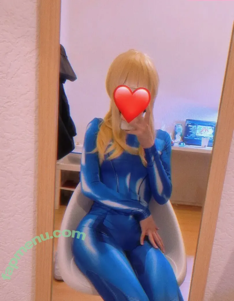 Yclawz nude photo #0053 (Yclawz)