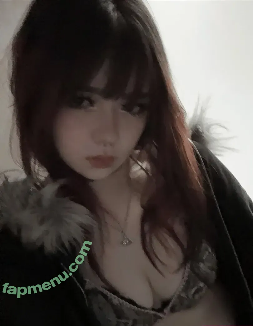 Yecamille nude photo #0013 (camilleettv)