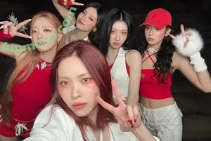 Yeji / Hwang Ye-ji / ITZY (예지 / yezyizhere nude photo #0155