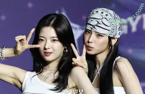Yeji / Hwang Ye-ji / ITZY (예지 / yezyizhere nude photo #0229
