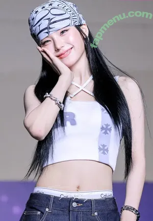 Yeji / Hwang Ye-ji / ITZY (예지 / yezyizhere nude photo #0244