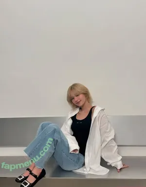 Yeji / Hwang Ye-ji / ITZY (예지 / yezyizhere nude photo #0258