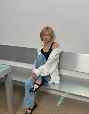 Yeji / Hwang Ye-ji / ITZY (예지 / yezyizhere nude photo #0262
