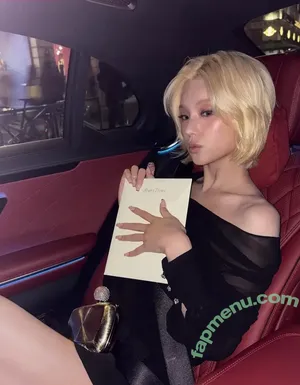 Yeji / Hwang Ye-ji / ITZY (예지 / yezyizhere nude photo #0387