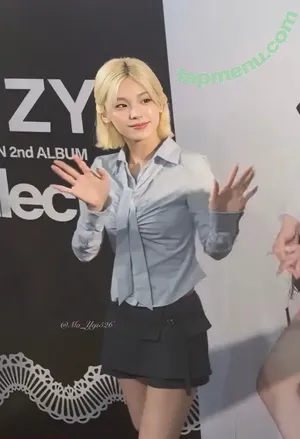 Yeji / Hwang Ye-ji / ITZY (예지 / yezyizhere nude photo #0389