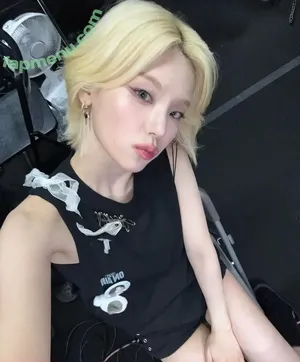 Yeji / Hwang Ye-ji / ITZY (예지 / yezyizhere nude photo #0407