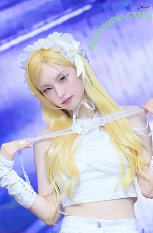 Yeji / Hwang Ye-ji / ITZY (예지 / yezyizhere nude photo #0511