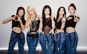 Yeji / Hwang Ye-ji / ITZY (예지 / yezyizhere nude photo #0526