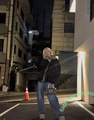 Yeji / Hwang Ye-ji / ITZY (예지 / yezyizhere nude photo #0542