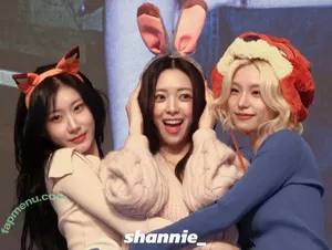 Yeji / Hwang Ye-ji / ITZY (예지 / yezyizhere nude photo #0591