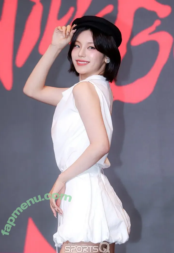 Yeji nude photo #0150 (Hwang Ye-ji / ITZY (예지 / yezyizhere)
