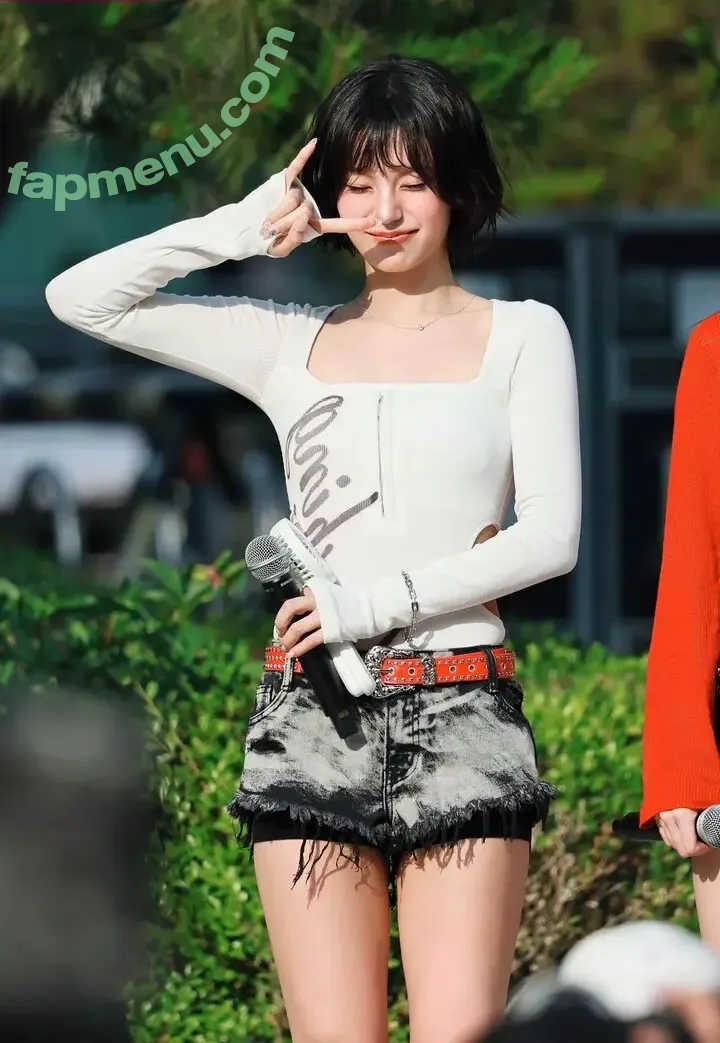 Yeji nude photo #0176 (Hwang Ye-ji / ITZY (예지 / yezyizhere)