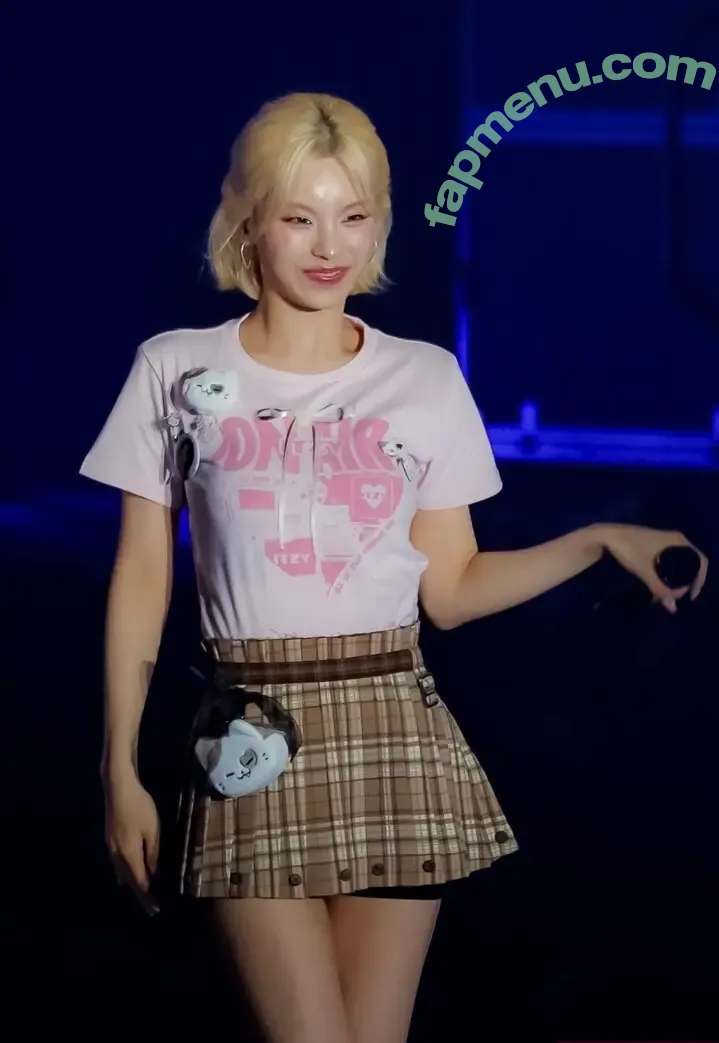 Yeji nude photo #0391 (Hwang Ye-ji / ITZY (예지 / yezyizhere)