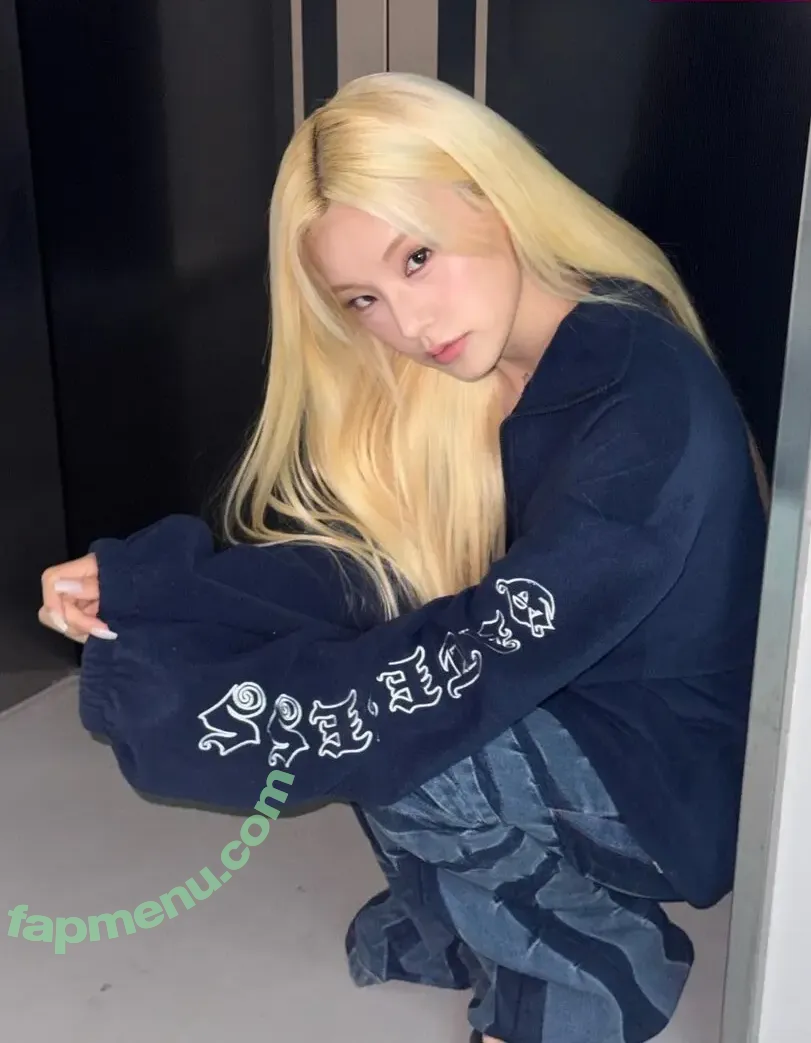 Yeji nude photo #0439 (Hwang Ye-ji / ITZY (예지 / yezyizhere)