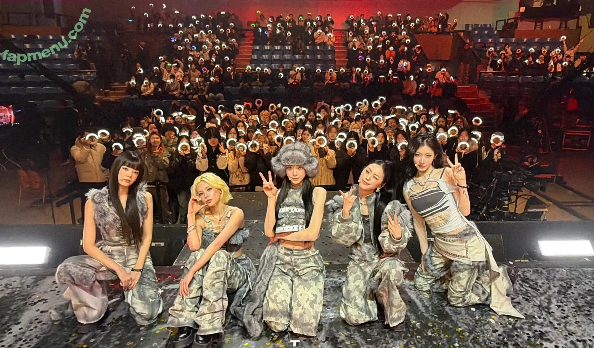 Yeji nude photo #0482 (Hwang Ye-ji / ITZY (예지 / yezyizhere)