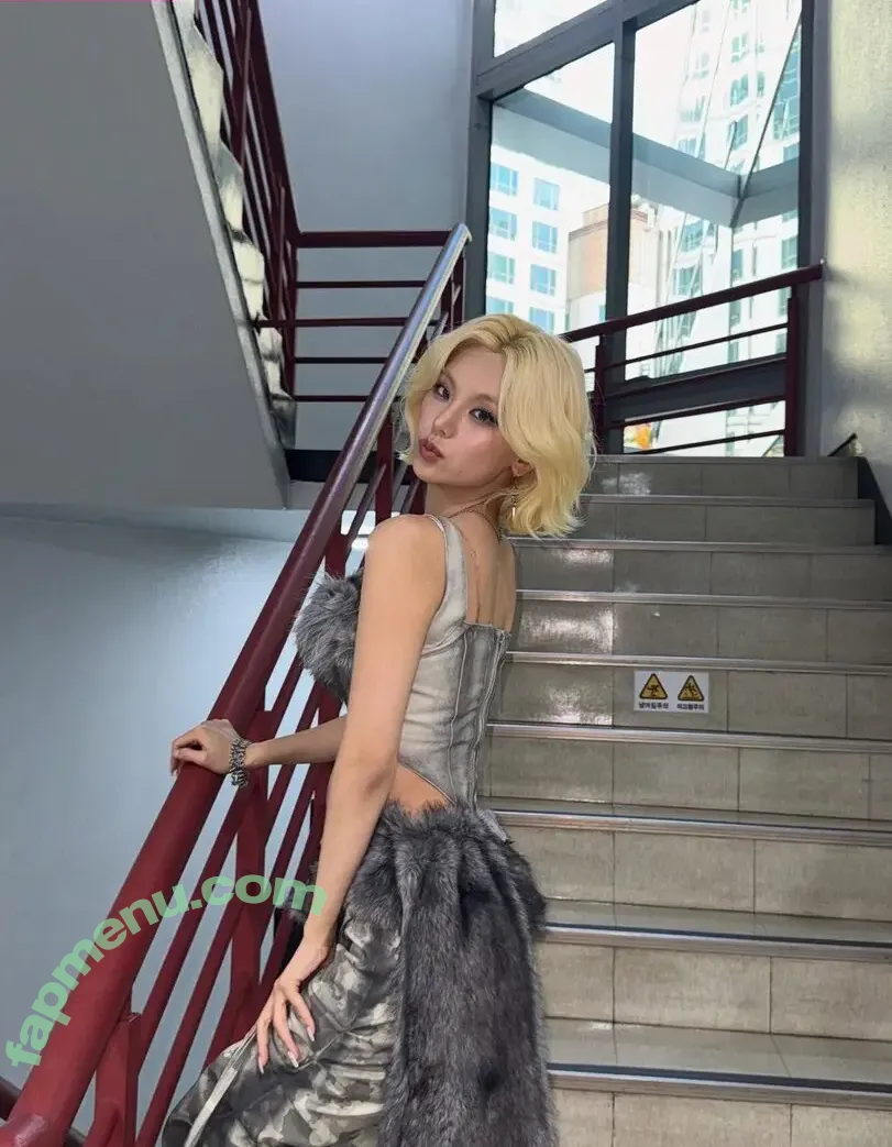 Yeji nude photo #0485 (Hwang Ye-ji / ITZY (예지 / yezyizhere)