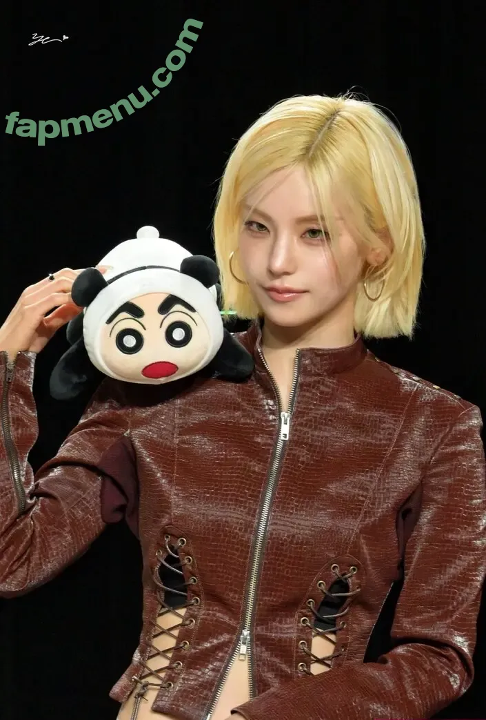 Yeji nude photo #0500 (Hwang Ye-ji / ITZY (예지 / yezyizhere)