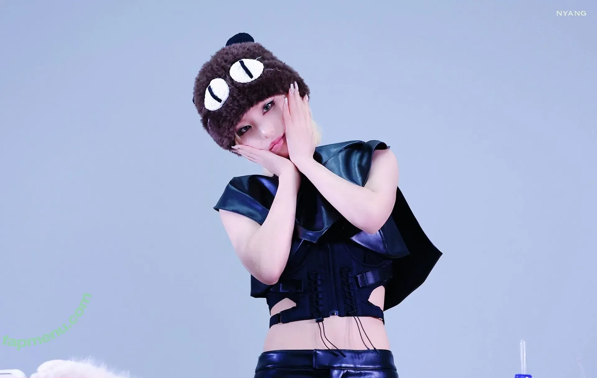 Yeji nude photo #0507 (Hwang Ye-ji / ITZY (예지 / yezyizhere)