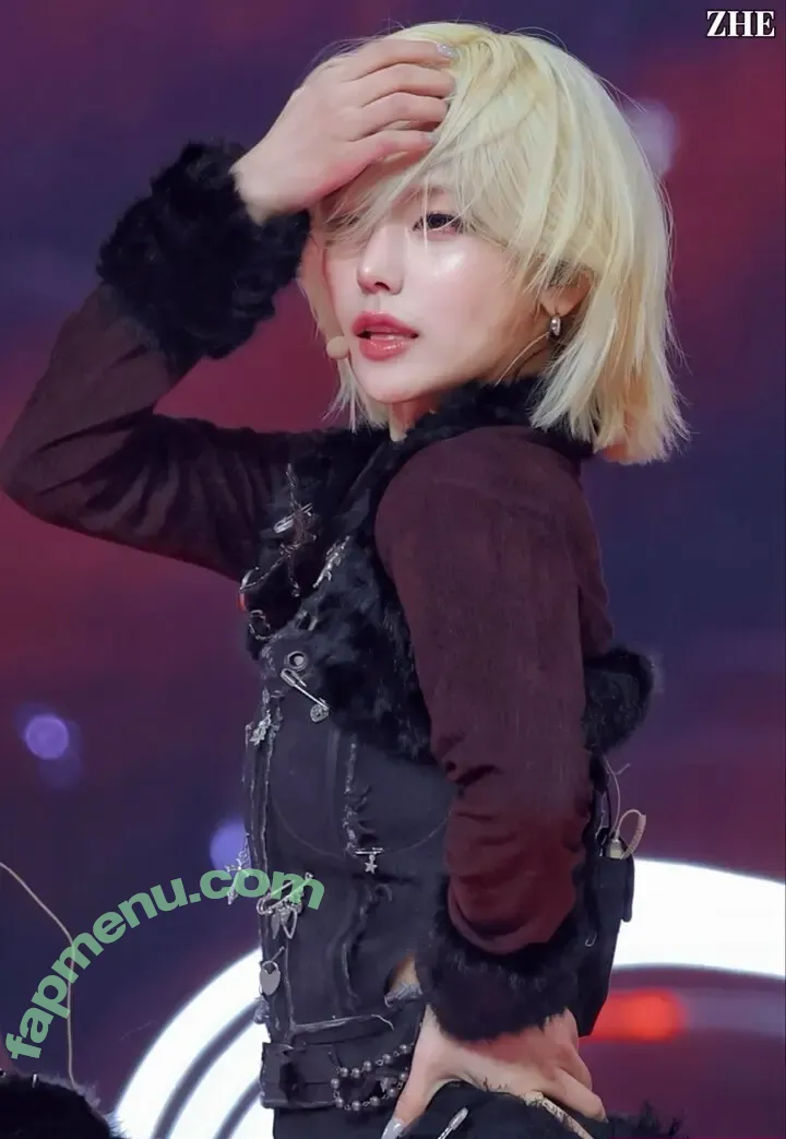 Yeji nude photo #0562 (Hwang Ye-ji / ITZY (예지 / yezyizhere)