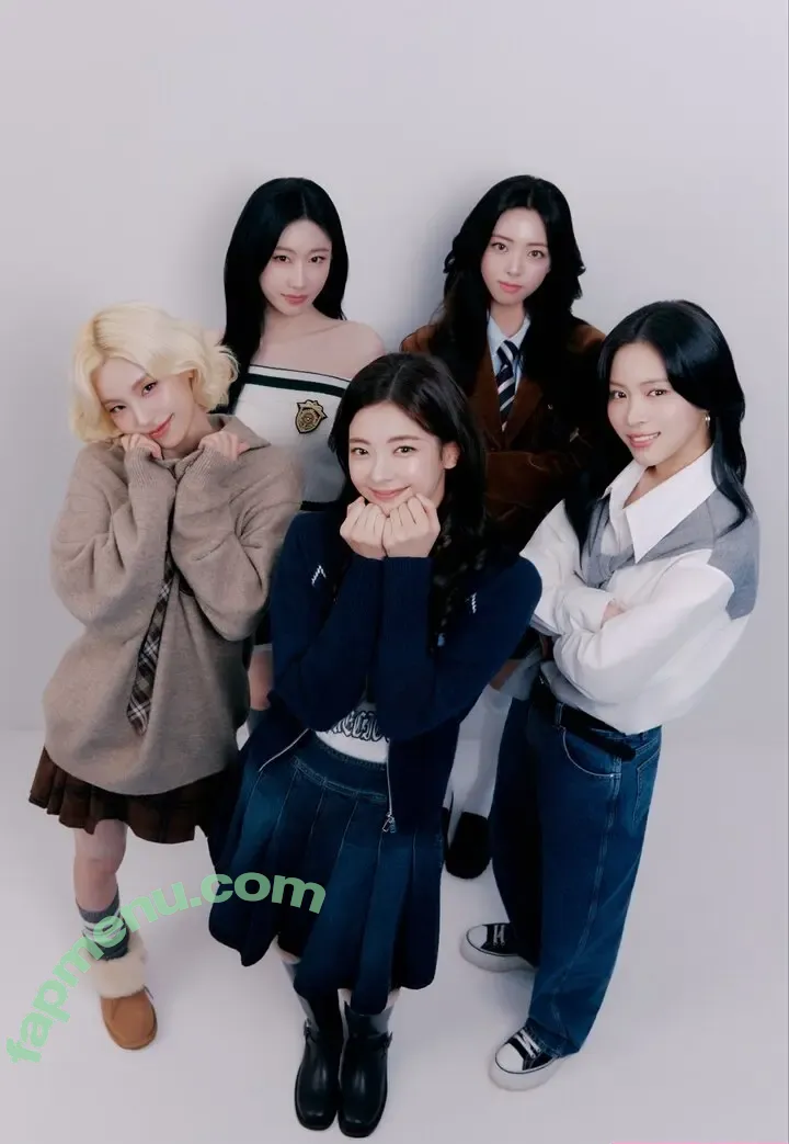 Yeji nude photo #0581 (Hwang Ye-ji / ITZY (예지 / yezyizhere)