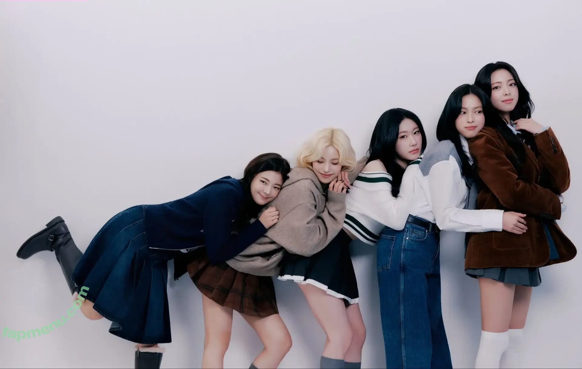 Yeji nude photo #0582 (Hwang Ye-ji / ITZY (예지 / yezyizhere)