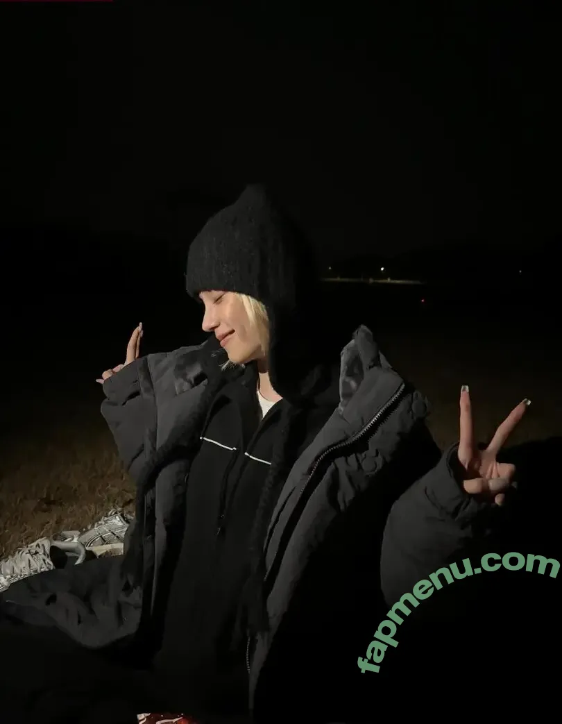 Yeji nude photo #0589 (Hwang Ye-ji / ITZY (예지 / yezyizhere)