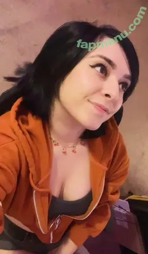 Yellowspoongirl nude photo #0359