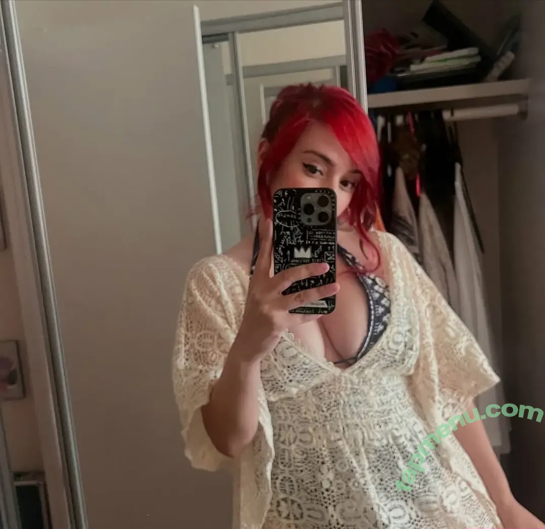 Yellowspoongirl nude photo #0329 (Yellowspoongirl)