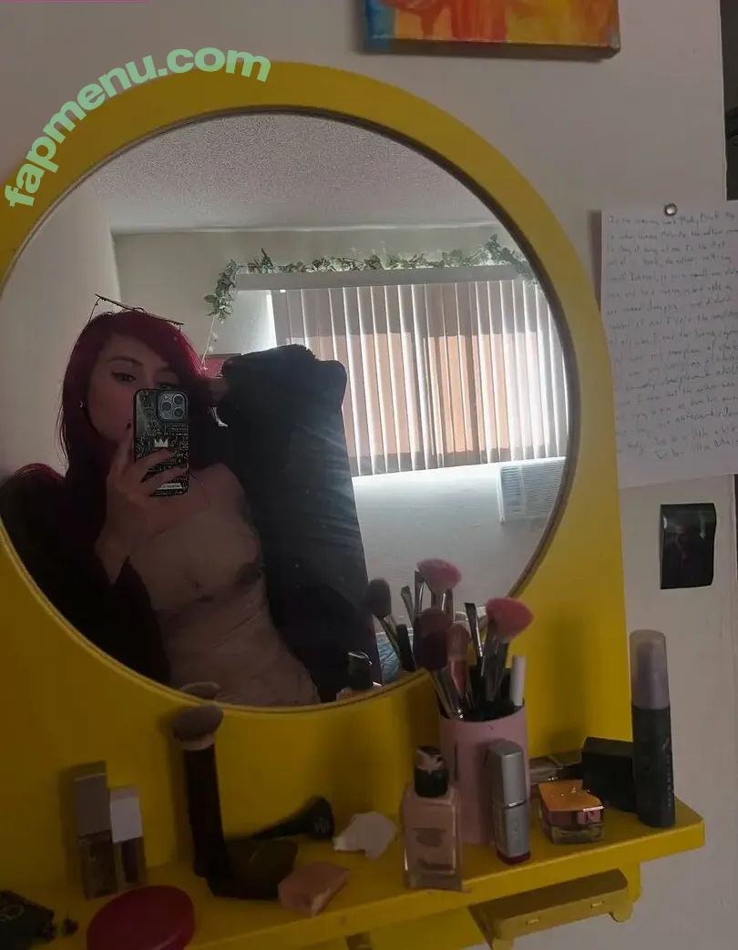 Yellowspoongirl nude photo #0331 (Yellowspoongirl)